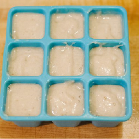 FROZEN BANANA CUBE